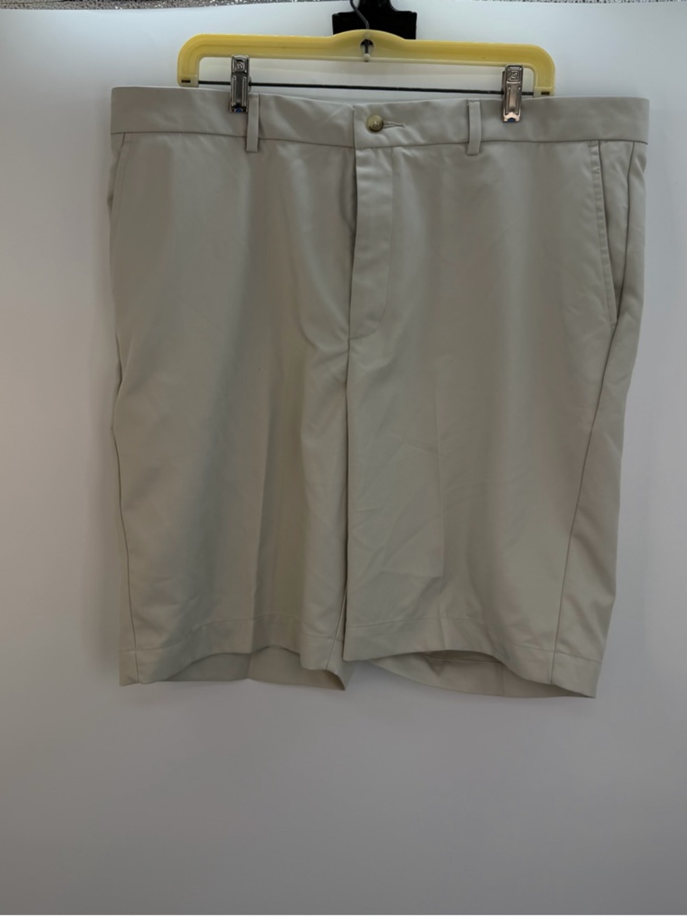 🦈 Greg Norman Golf Shorts – Size 38